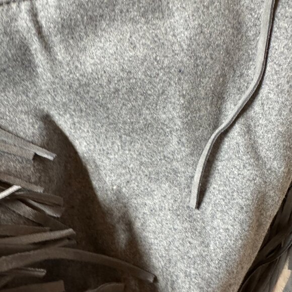 Johnny Was Elodie Suede Felt Laser‎ Cut Fringe Boho Gray Suede Leather Tote NWOT - Picture 4 of 8